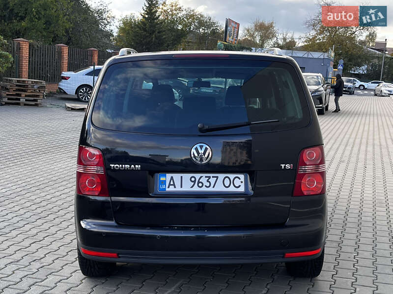 Минивэн Volkswagen Touran 2007 в Киеве