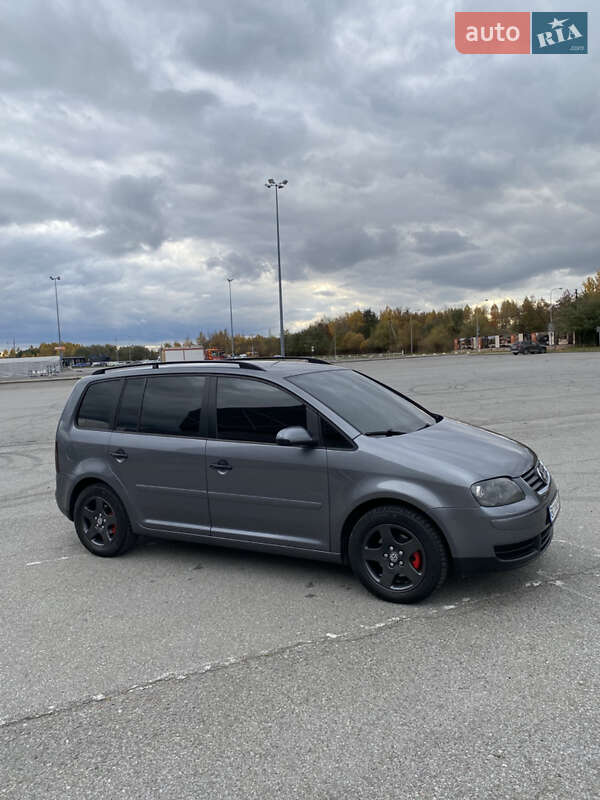 Volkswagen Touran 2006