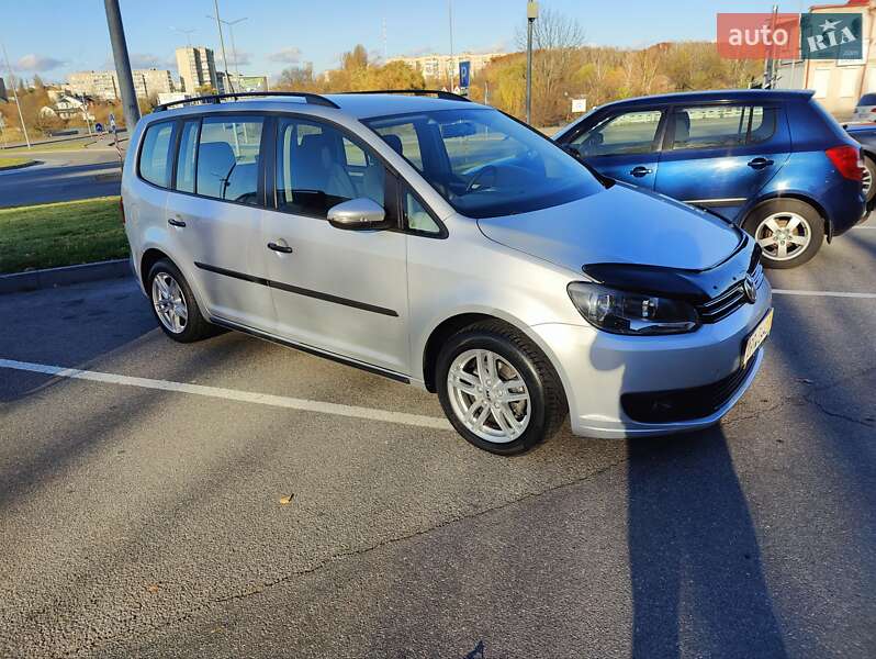 Мінівен Volkswagen Touran 2014 в Вінниці