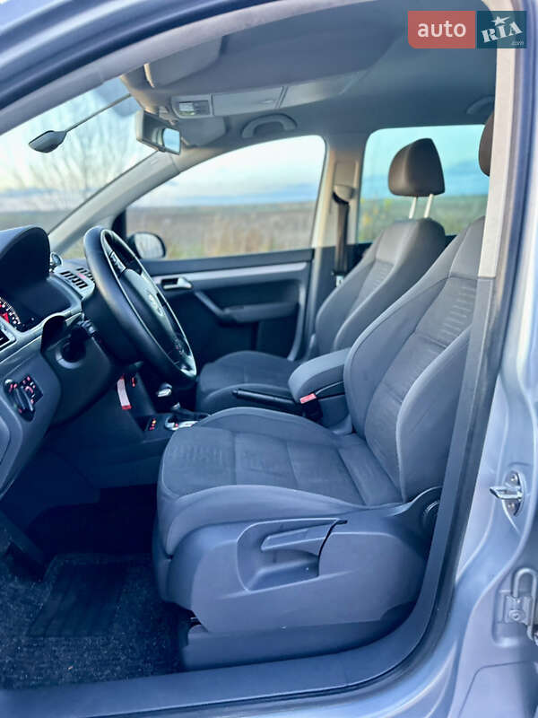 Минивэн Volkswagen Touran 2007 в Дубно фото 21 Минивэн Volkswagen Touran 2007 в Дубно