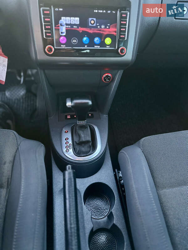 Минивэн Volkswagen Touran 2007 в Дубно фото 27 Минивэн Volkswagen Touran 2007 в Дубно