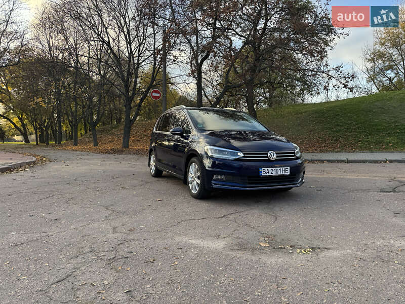 Микровэн Volkswagen Touran 2019 в Кропивницком фото 2 Микровэн Volkswagen Touran 2019 в Кропивницком