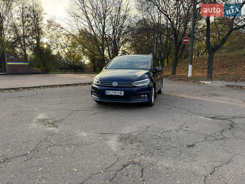 Микровэн Volkswagen Touran 2019 в Кропивницком фото 3 Микровэн Volkswagen Touran 2019 в Кропивницком