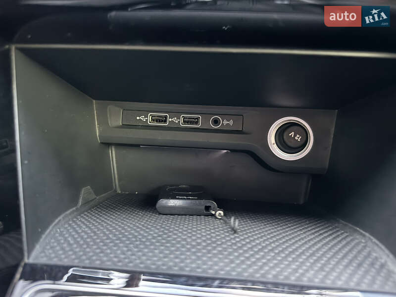 Микровэн Volkswagen Touran 2019 в Кропивницком фото 41 Микровэн Volkswagen Touran 2019 в Кропивницком