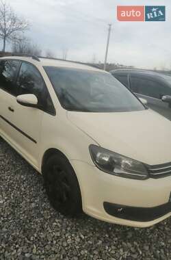 Минивэн Volkswagen Touran 2011 в Коломые