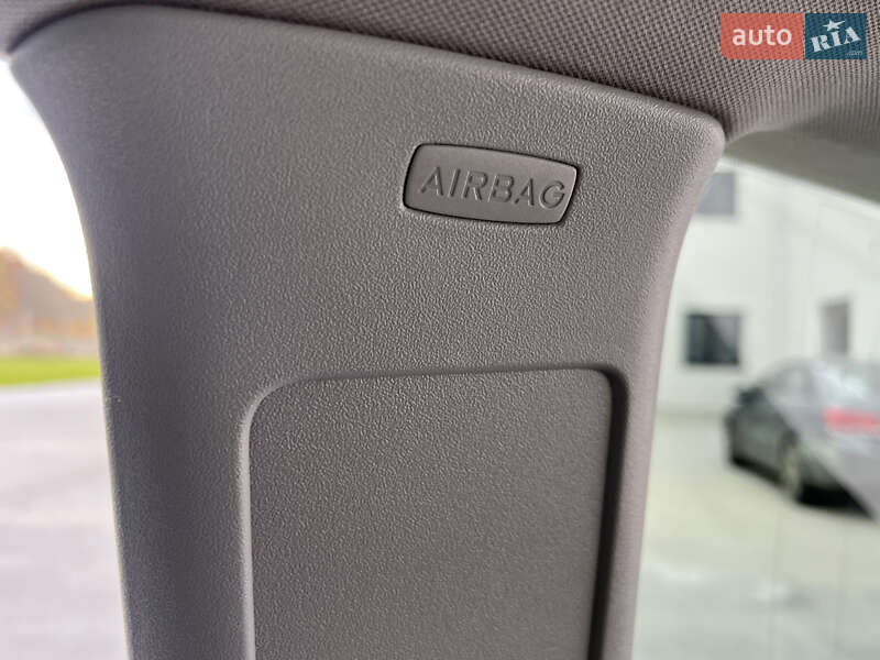 Мінівен Volkswagen Touran 2014 в Луцьку фото 93 Мінівен Volkswagen Touran 2014 в Луцьку