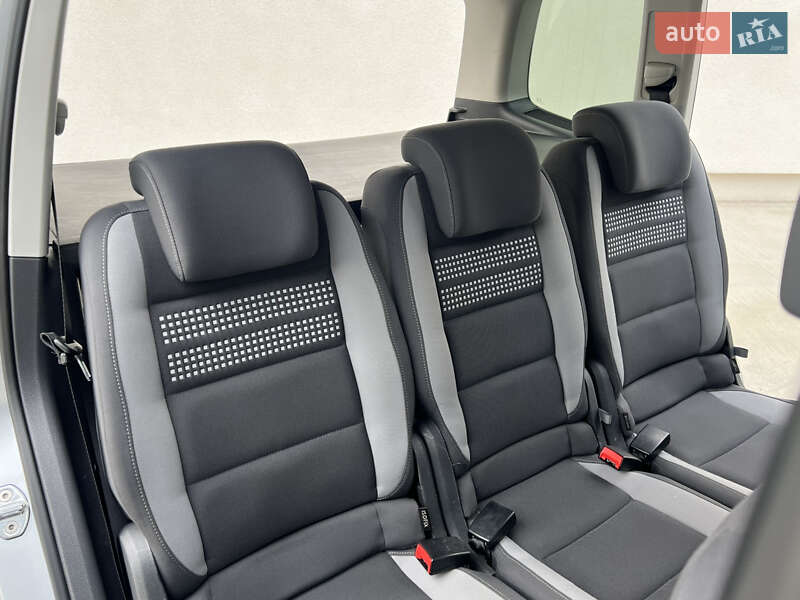 Мінівен Volkswagen Touran 2014 в Луцьку фото 104 Мінівен Volkswagen Touran 2014 в Луцьку