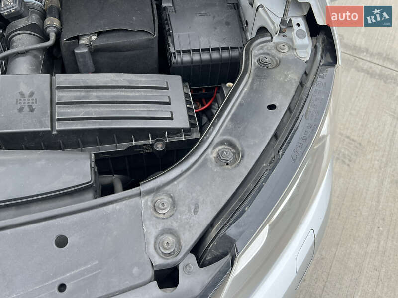 Мінівен Volkswagen Touran 2014 в Луцьку фото 164 Мінівен Volkswagen Touran 2014 в Луцьку