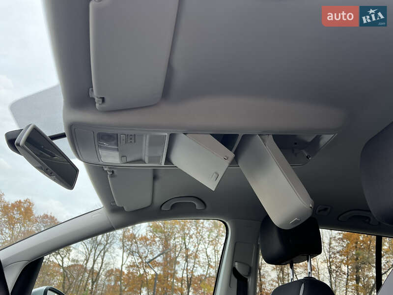 Мінівен Volkswagen Touran 2014 в Луцьку фото 199 Мінівен Volkswagen Touran 2014 в Луцьку