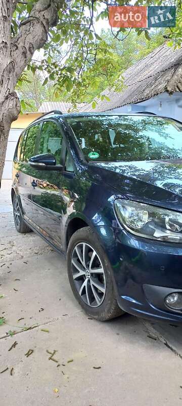 Минивэн Volkswagen Touran 2010 в Горохове