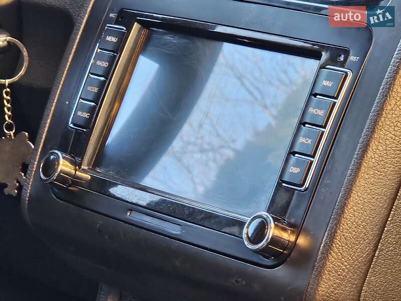 Минивэн Volkswagen Touran 2004 в Дрогобыче