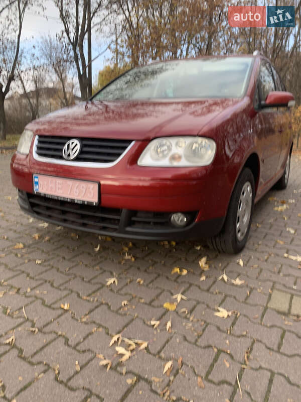 Volkswagen Touran 2004 Volkswagen Touran 2004