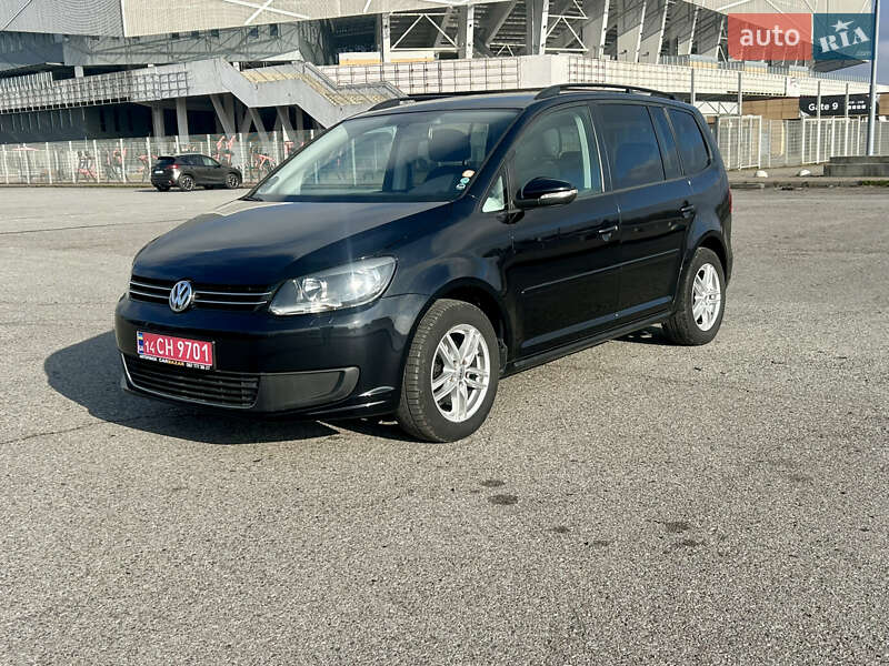 Volkswagen Touran 2013