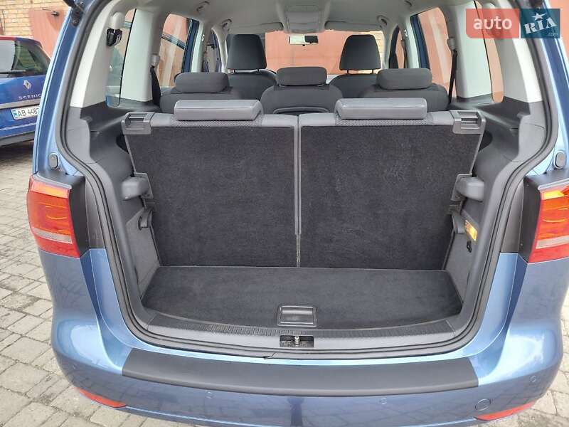 Минивэн Volkswagen Touran 2012 в Луцке фото 7 Минивэн Volkswagen Touran 2012 в Луцке