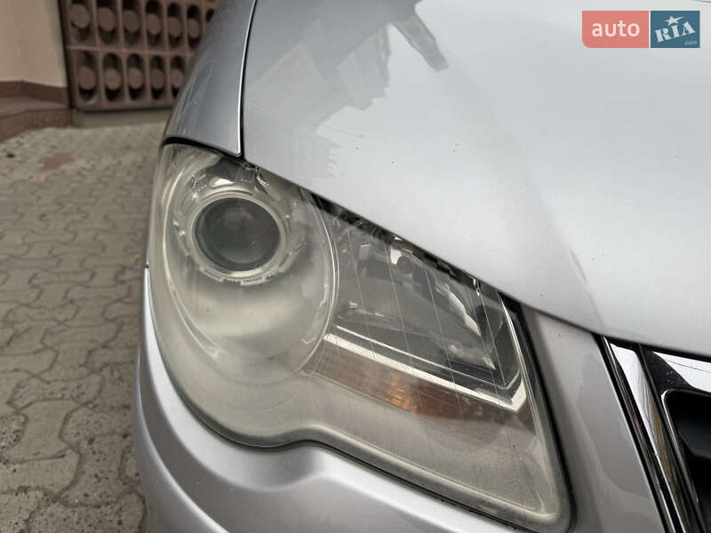 Минивэн Volkswagen Touran 2008 в Черкассах фото 8 Минивэн Volkswagen Touran 2008 в Черкассах