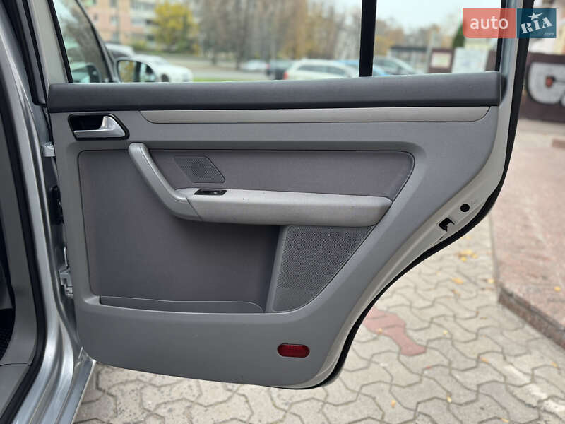 Минивэн Volkswagen Touran 2008 в Черкассах фото 30 Минивэн Volkswagen Touran 2008 в Черкассах