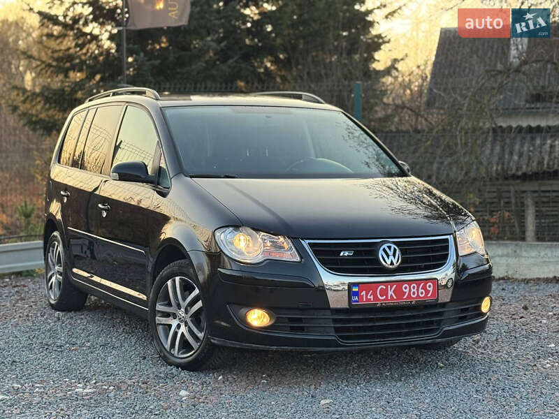 Минивэн Volkswagen Touran 2008 в Дрогобыче