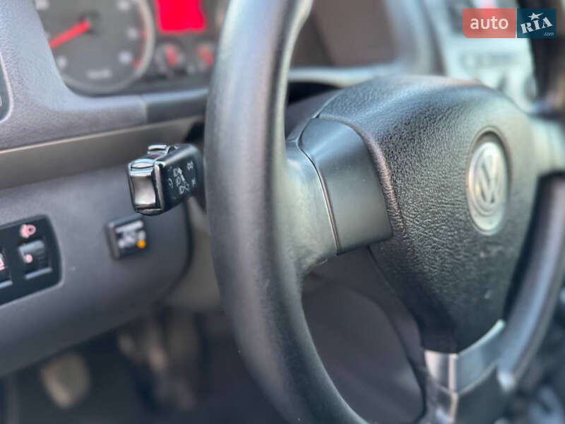 Минивэн Volkswagen Touran 2008 в Дрогобыче