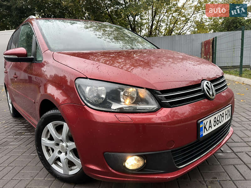 Минивэн Volkswagen Touran 2013 в Киеве