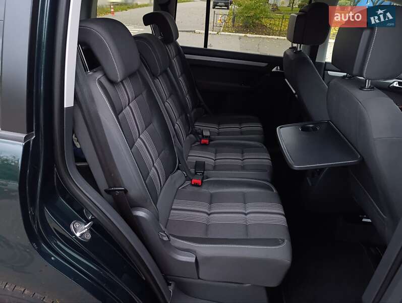 Минивэн Volkswagen Touran 2013 в Киеве фото 25 Минивэн Volkswagen Touran 2013 в Киеве