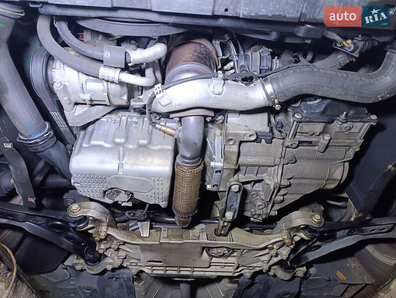 Минивэн Volkswagen Touran 2013 в Киеве фото 45 Минивэн Volkswagen Touran 2013 в Киеве