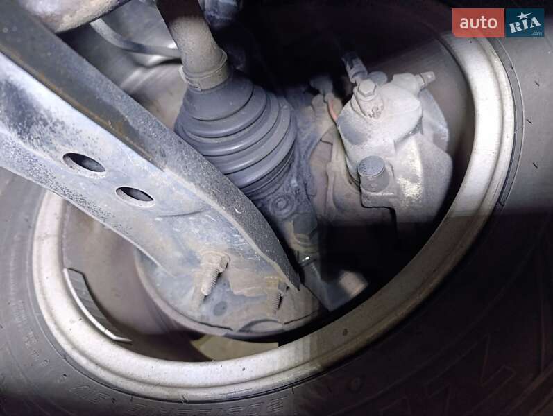 Минивэн Volkswagen Touran 2013 в Киеве фото 55 Минивэн Volkswagen Touran 2013 в Киеве