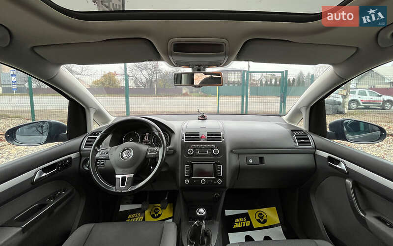 Мінівен Volkswagen Touran 2011 в Коломиї фото 10 Мінівен Volkswagen Touran 2011 в Коломиї