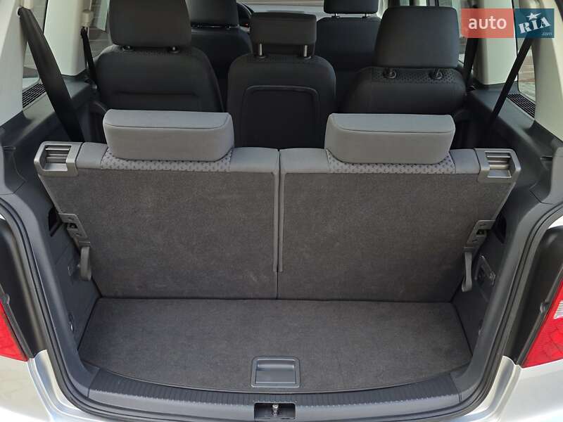 Минивэн Volkswagen Touran 2005 в Тернополе