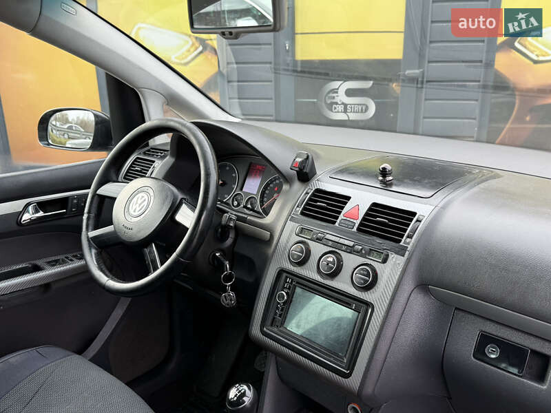 Минивэн Volkswagen Touran 2006 в Стрые фото 28 Минивэн Volkswagen Touran 2006 в Стрые