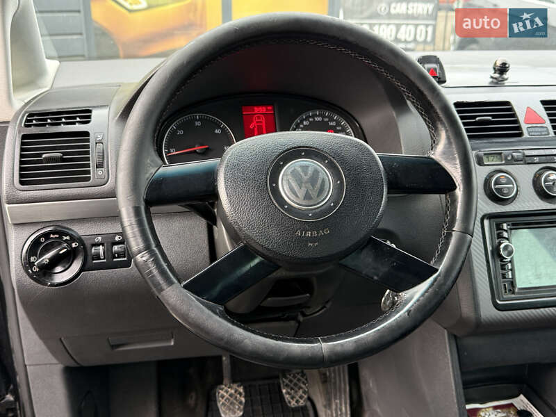 Минивэн Volkswagen Touran 2006 в Стрые фото 40 Минивэн Volkswagen Touran 2006 в Стрые