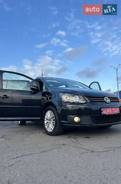 Мінівен Volkswagen Touran 2015 в Луцьку