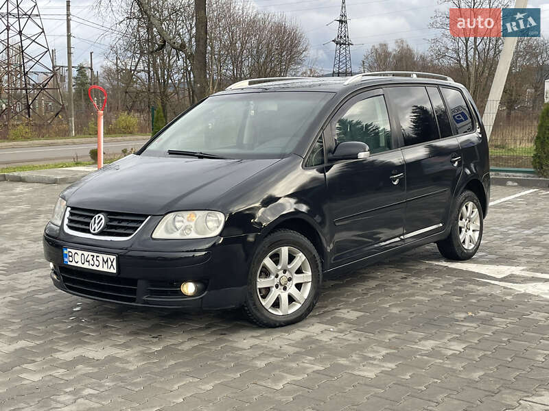 Мінівен Volkswagen Touran 2004 в Самборі