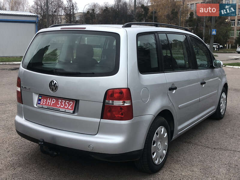 Минивэн Volkswagen Touran 2005 в Ровно фото 15 Минивэн Volkswagen Touran 2005 в Ровно