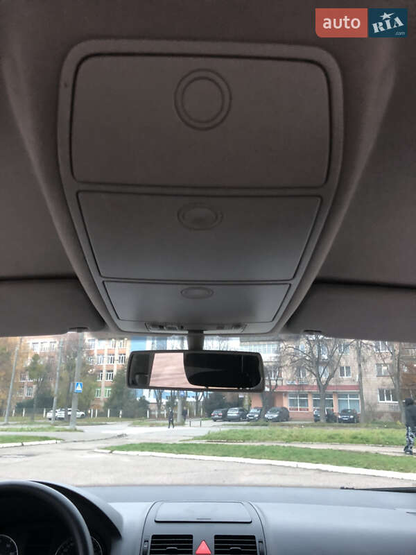 Минивэн Volkswagen Touran 2005 в Ровно фото 39 Минивэн Volkswagen Touran 2005 в Ровно
