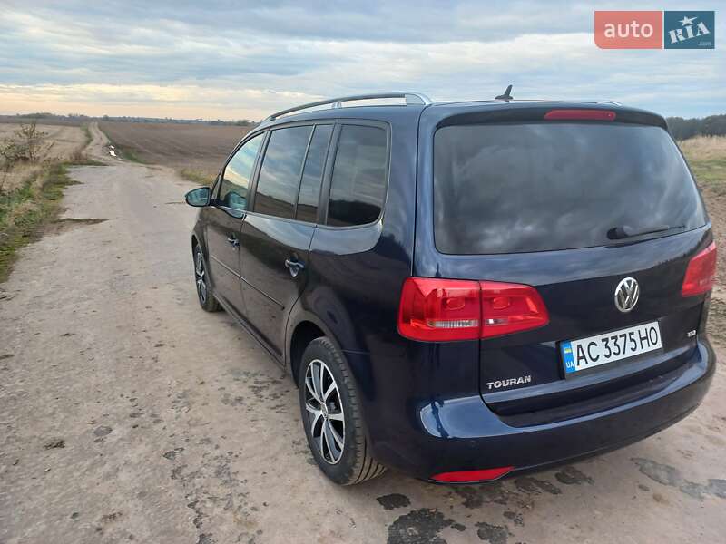 Минивэн Volkswagen Touran 2012 в Луцке фото 4 Минивэн Volkswagen Touran 2012 в Луцке