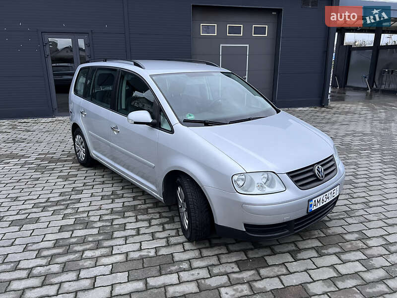 Минивэн Volkswagen Touran 2005 в Малине фото 8 Минивэн Volkswagen Touran 2005 в Малине