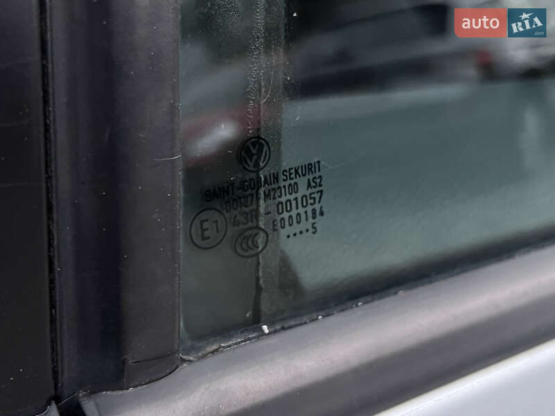 Минивэн Volkswagen Touran 2005 в Малине фото 60 Минивэн Volkswagen Touran 2005 в Малине