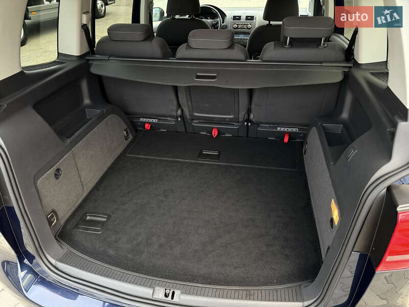 Минивэн Volkswagen Touran 2012 в Харькове