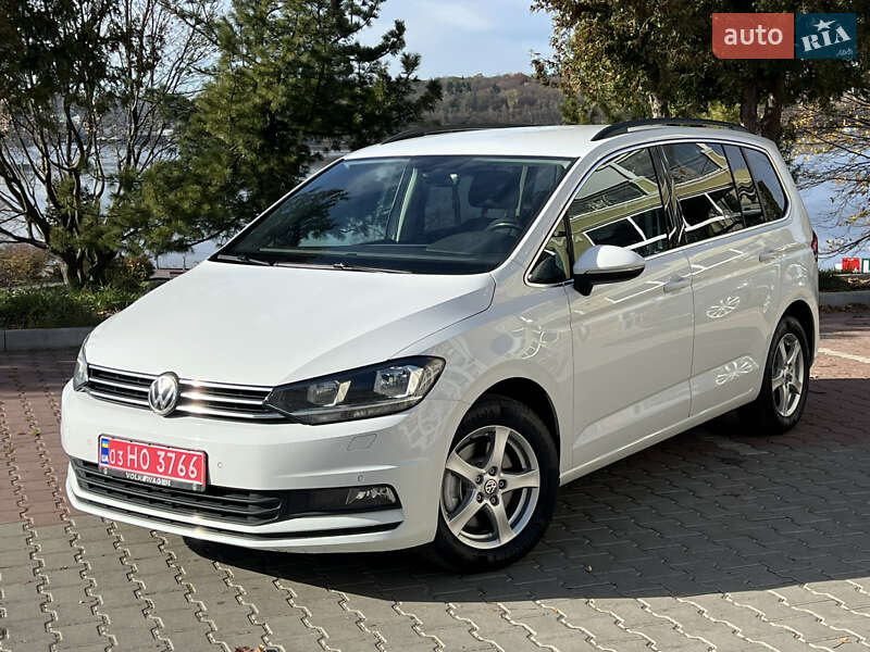 Микровэн Volkswagen Touran 2020 в Тернополе