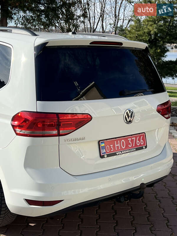 Микровэн Volkswagen Touran 2020 в Тернополе