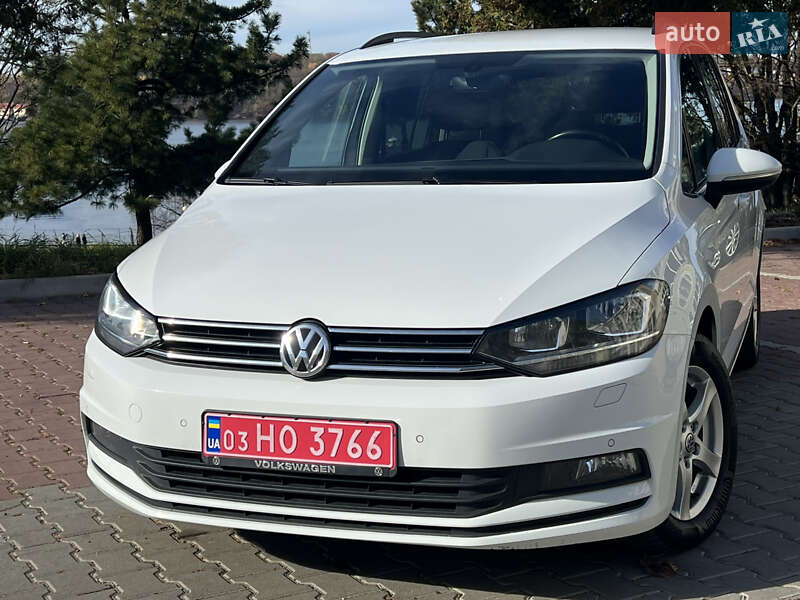 Микровэн Volkswagen Touran 2020 в Тернополе