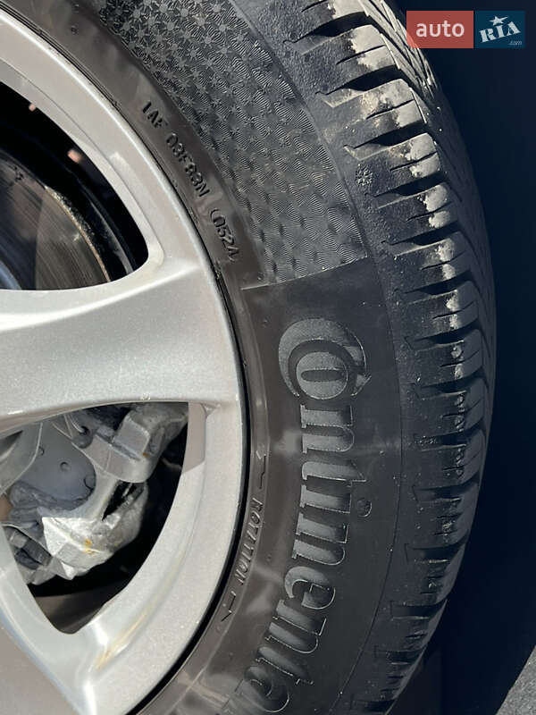 Микровэн Volkswagen Touran 2020 в Тернополе