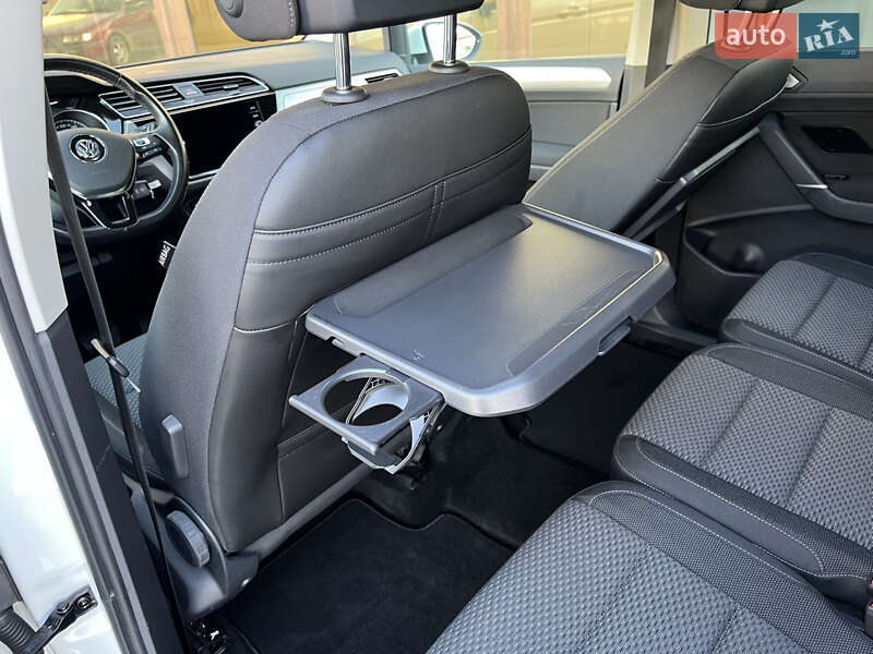 Микровэн Volkswagen Touran 2020 в Тернополе