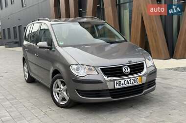 Мінівен Volkswagen Touran 2007 в Білій Церкві