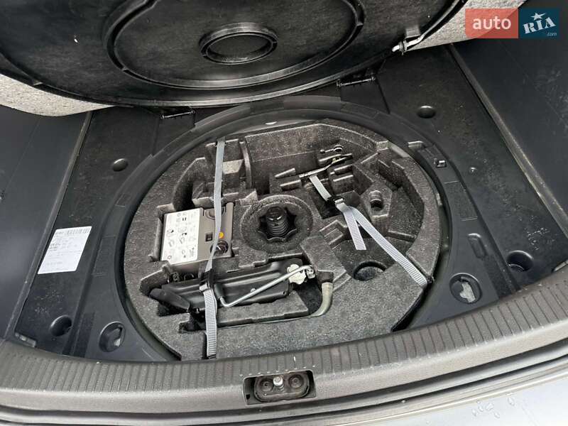 Минивэн Volkswagen Touran 2007 в Белой Церкви