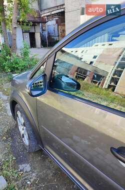 Минивэн Volkswagen Touran 2013 в Львове