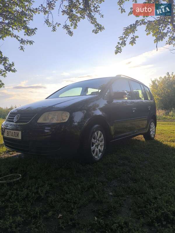 Volkswagen Touran 2004