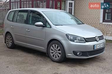 Минивэн Volkswagen Touran 2011 в Бершади