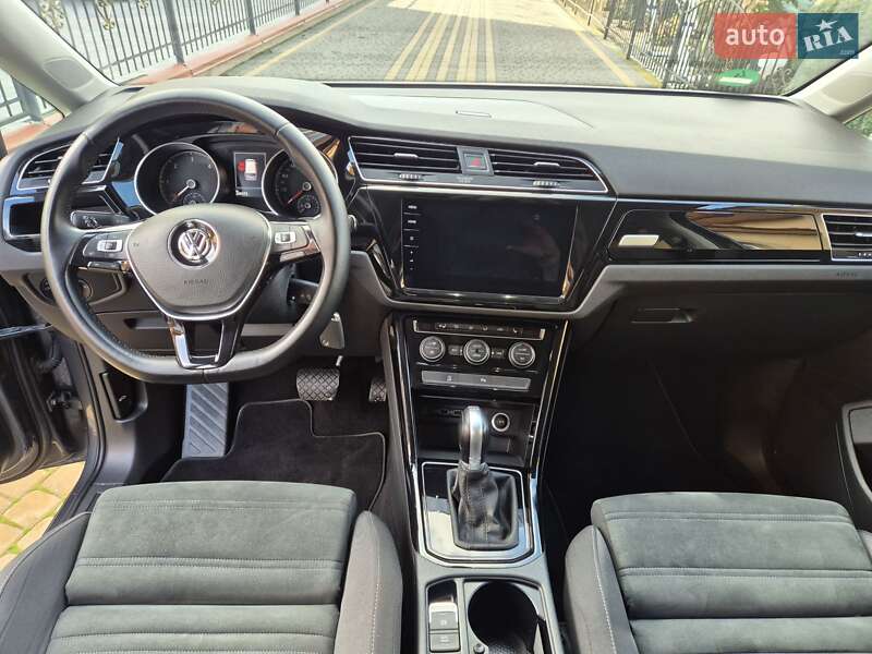 Микровэн Volkswagen Touran 2019 в Ковеле фото 7 Микровэн Volkswagen Touran 2019 в Ковеле