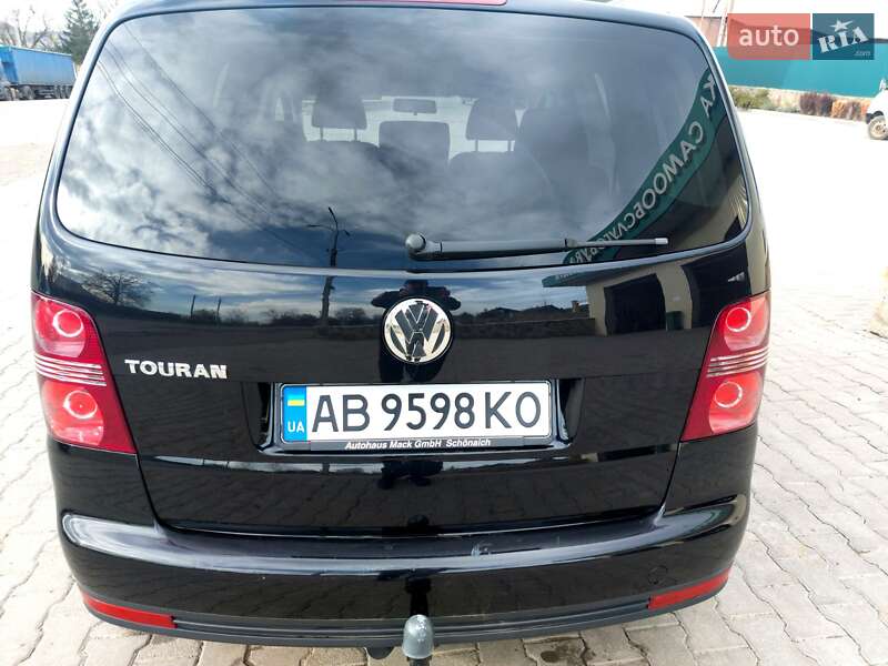 Мінівен Volkswagen Touran 2007 в Чернівцях фото 16 Мінівен Volkswagen Touran 2007 в Чернівцях
